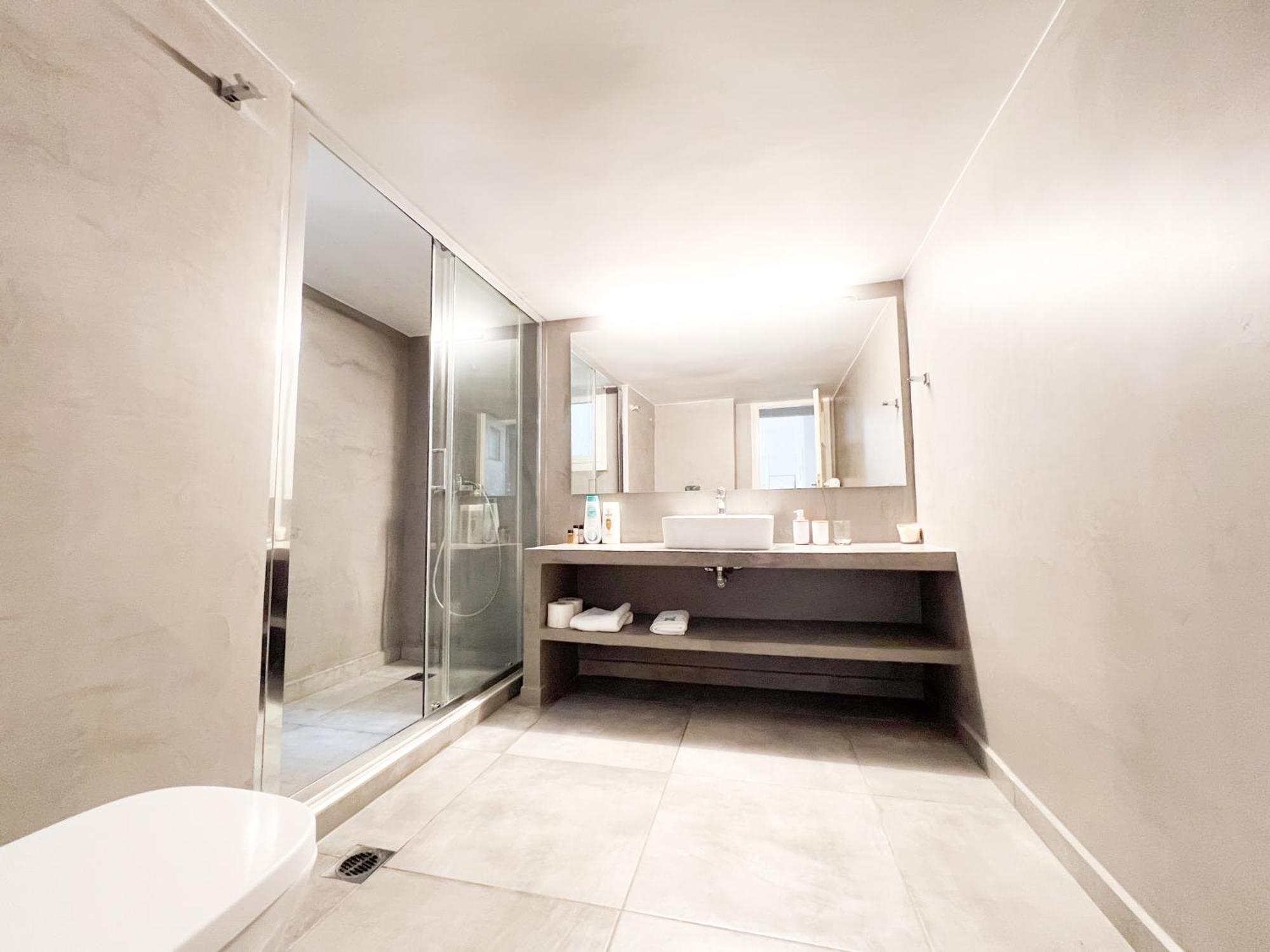 Delphinium Anhome Premium Select Apartment *
